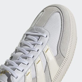 PREDATOR FREESTYLE FTWWHT/OWHITE/GOLDMT - Additional Image