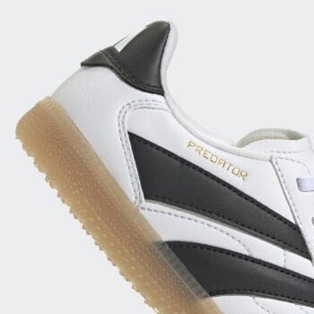 PREDATOR FREESTYLE JUNIOR FTWWHT/CBLACK/GOLDMT - Additional Image